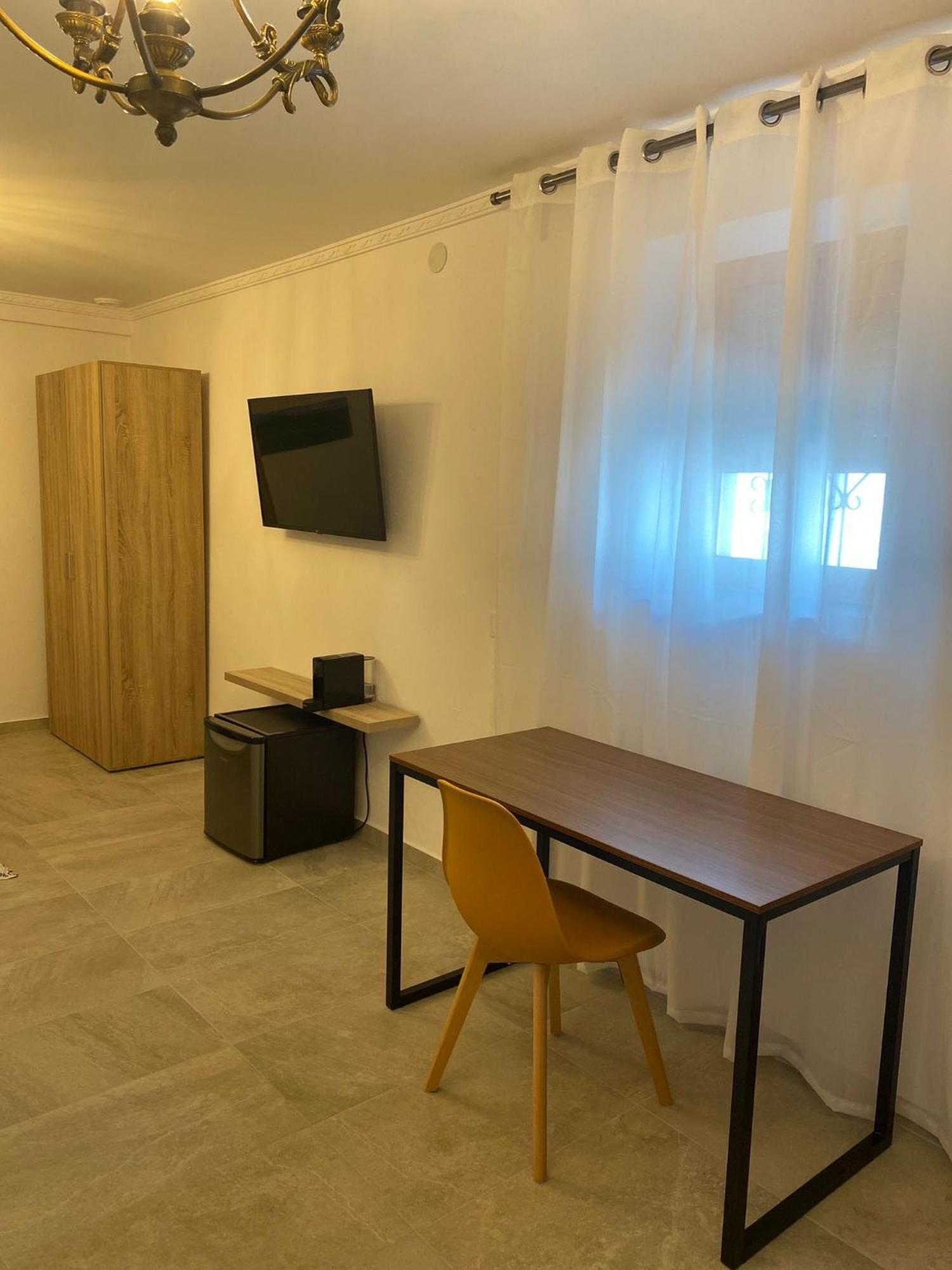 Suites Benalup Centro ภายนอก รูปภาพ